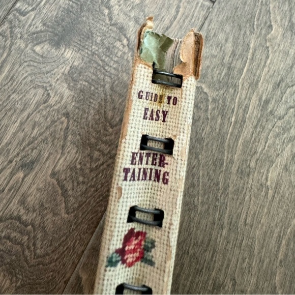 Betty Crockers Vintage Guide To Easy Entertaining Cookbook First Edition 1959 - Picture 3 of 12